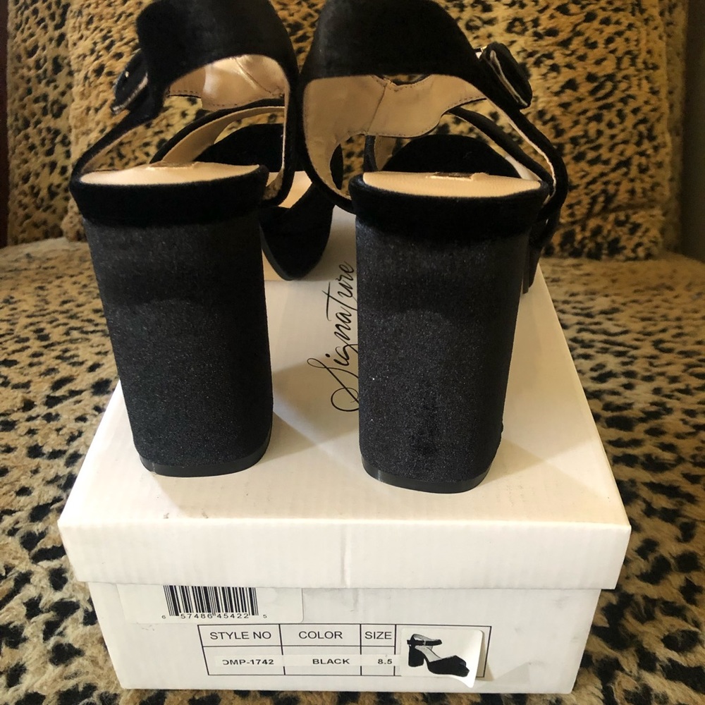 Shoes - Picture 2 of 2